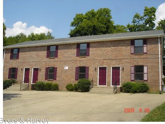 2nd image of 240 Winters Ct APT D