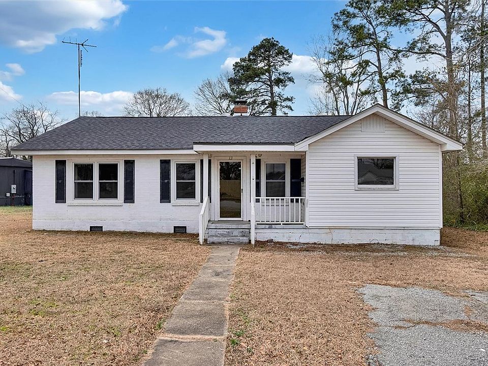 1st image of 13 Eastview St