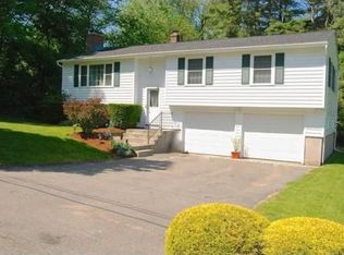 150 Chilson Rd, Wilbraham, MA 01095
