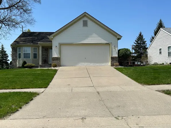 1501 Columbia Dr, Flint, MI 48503