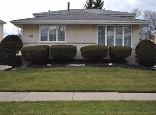 10336 S Karlov Ave, Oak Lawn, IL 60453