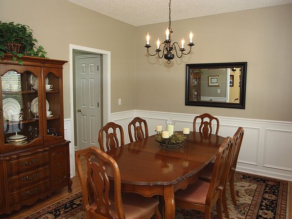 Dining Room (1)