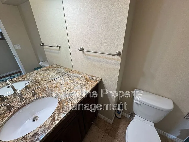 5265 Champagne Dr — Photo 20