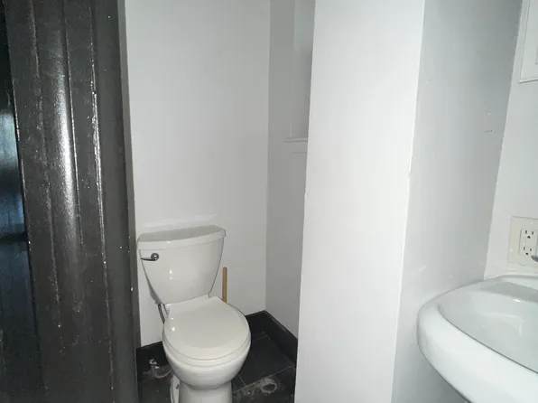 91 East 25th Street image 6 of 7