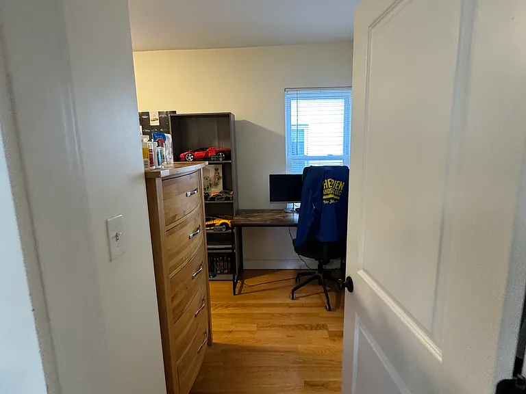 21-23 Weitz St #4 — Photo 3