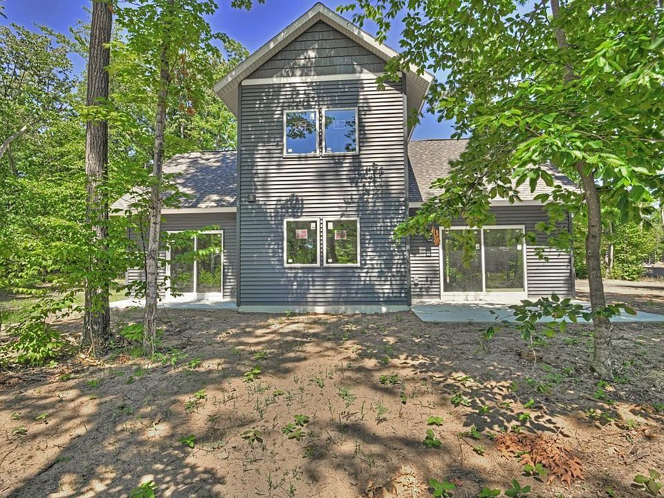 2145 Arbutus Pointe Dr, Traverse City, MI 49696 Zillow