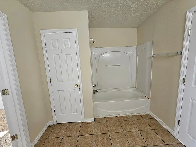 4581 Ross Lanier Ln — Photo 10