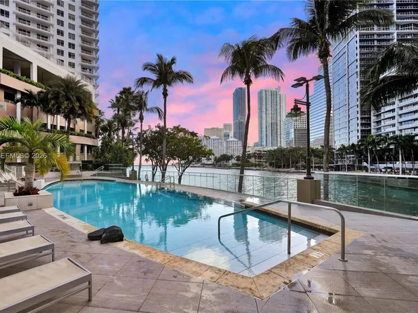 901 Brickell Key Blvd, Miami, FL