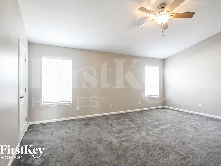 1621 Orchestra Way — Photo 7