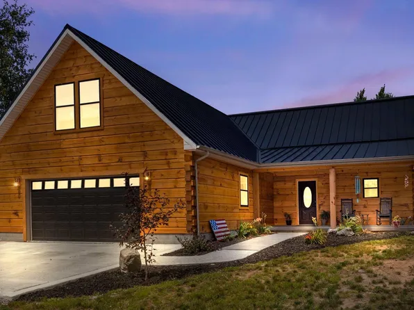 100 Forty Lane Lake Anx, Fremont, IN 46737