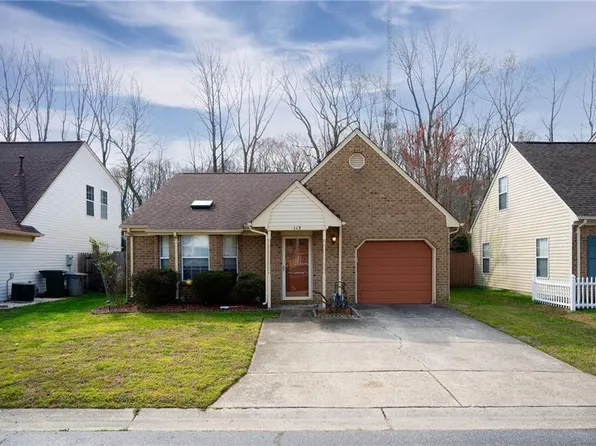 113 Kincaid Ln, Hampton, VA 23666