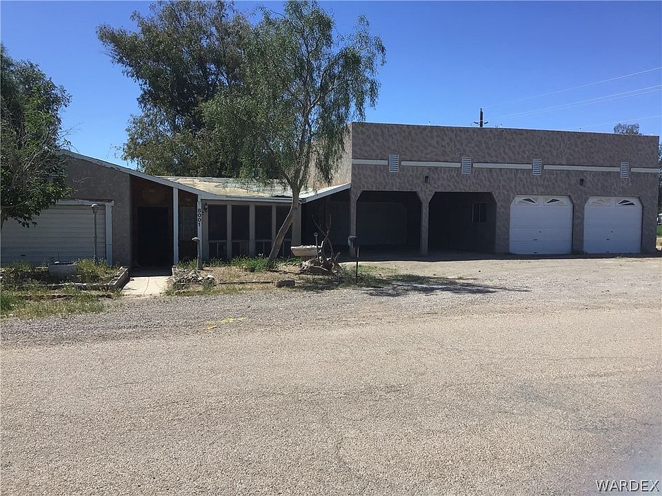 1st image of 8001 S Smoketree Lane