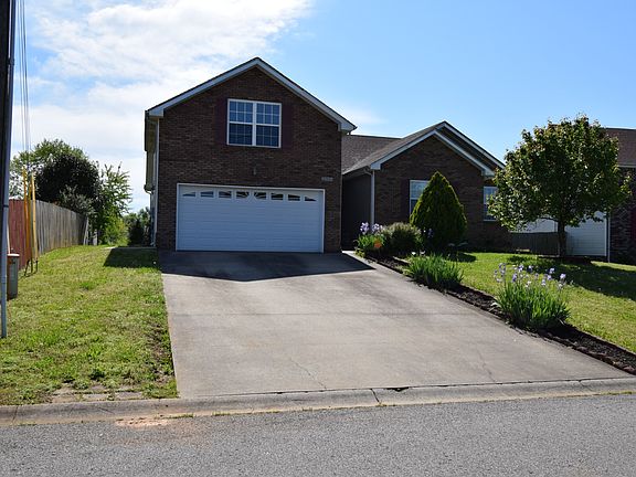 2nd image of 2766 Cascade Dr