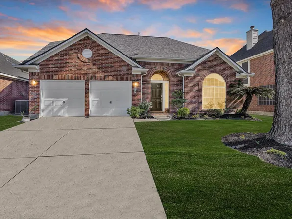 9718 Big Willow Ln, Houston, TX 77064