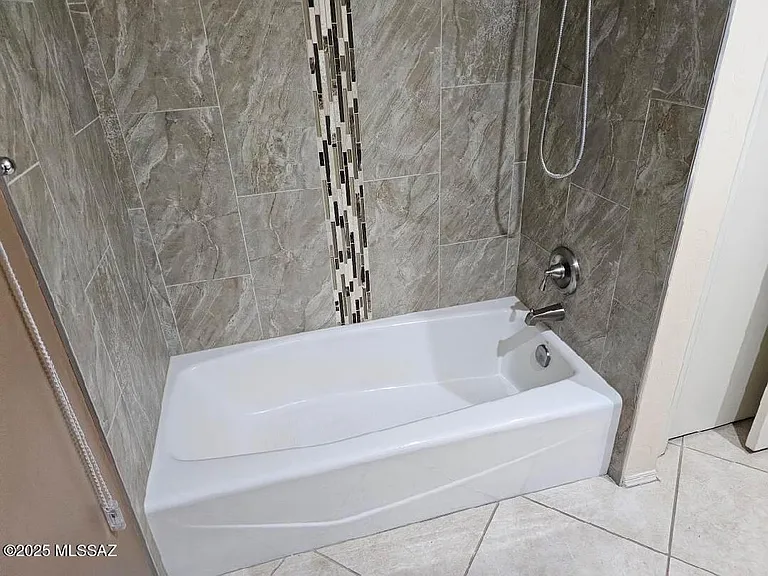 8021 N Padova Pl — Photo 19