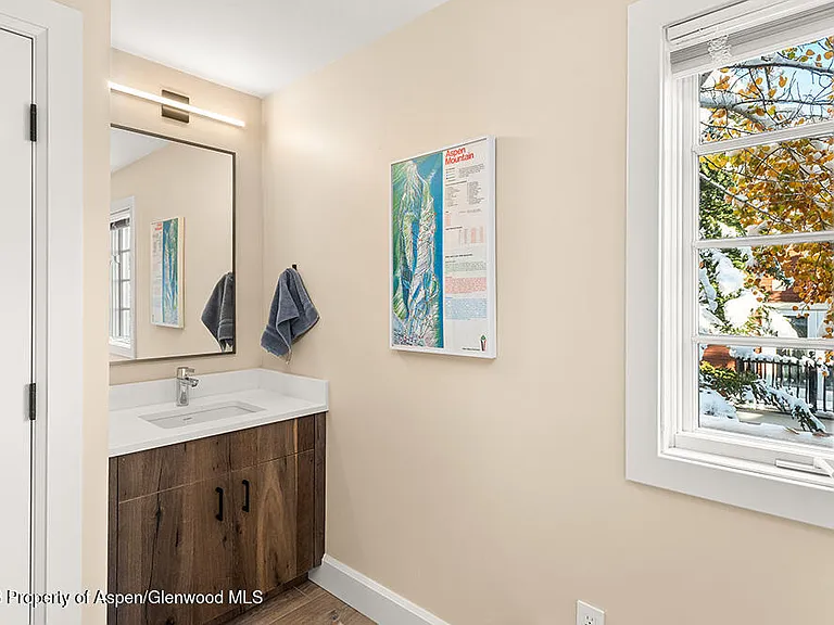 631 S Galena St #11 — Photo 15