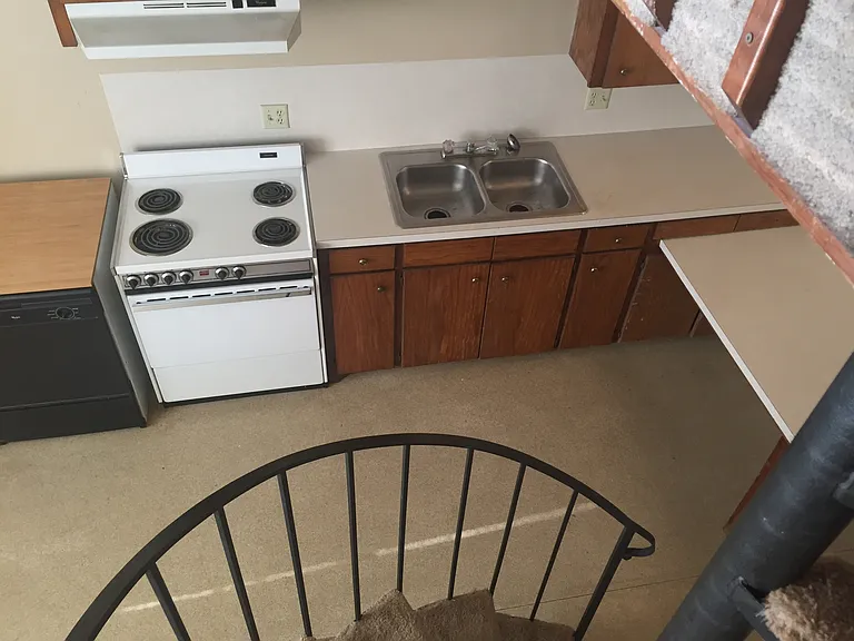805 N Duncan St #A — Photo 13