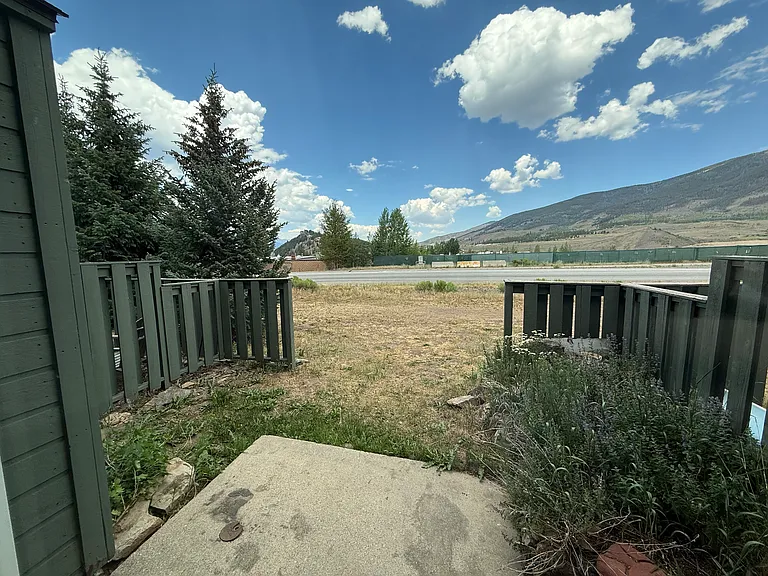 252 Cove Blvd — Photo 8