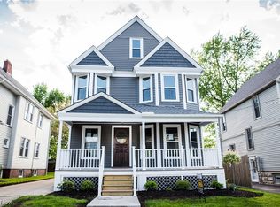 1496 Elmwood Ave E, Lakewood, OH
