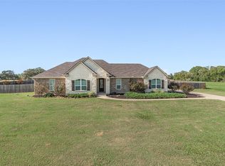 1892 Valley View Dr, Anderson, TX 77830