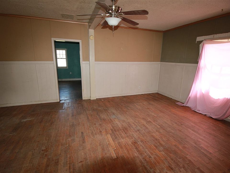 1st image of 502 Washington St