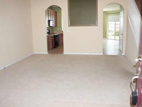 2nd image of 34432 Tuscany Ave