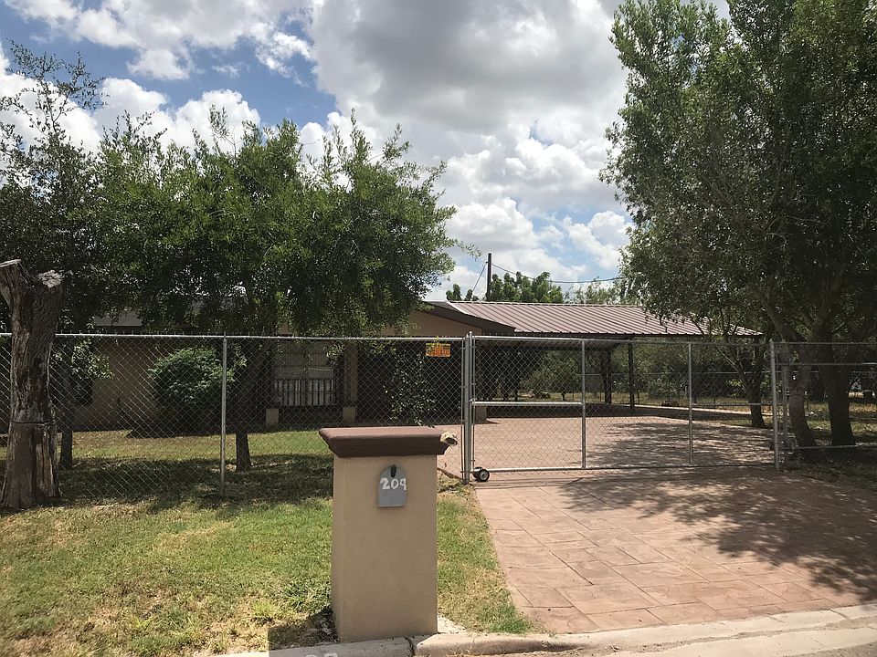 1st image of 209 Mesquite Dr