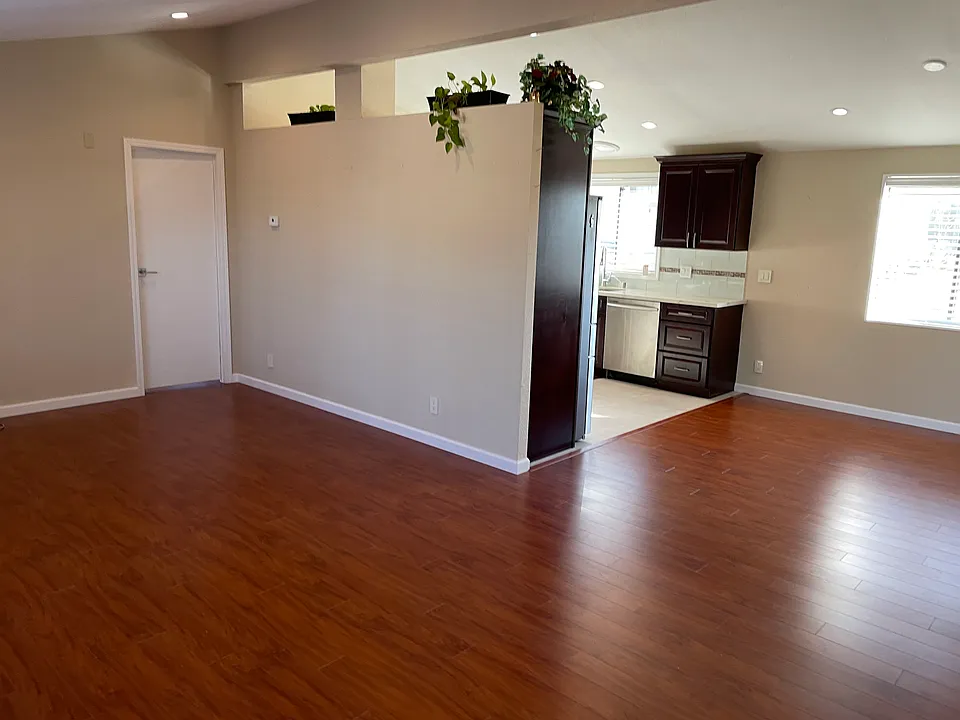 22493 Prospect Hts