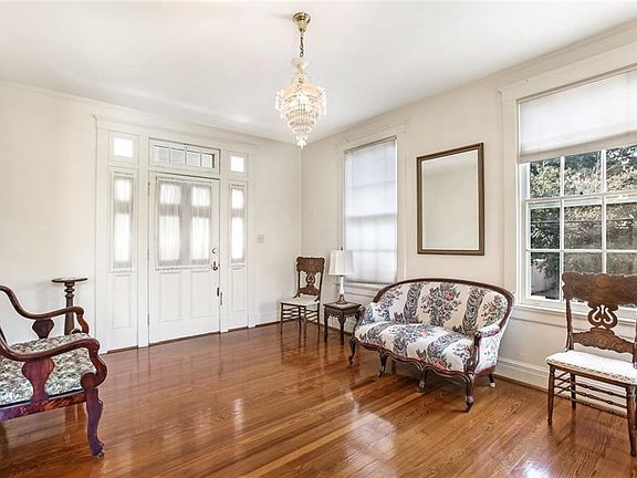 2nd image of 2717-2719 Fern St