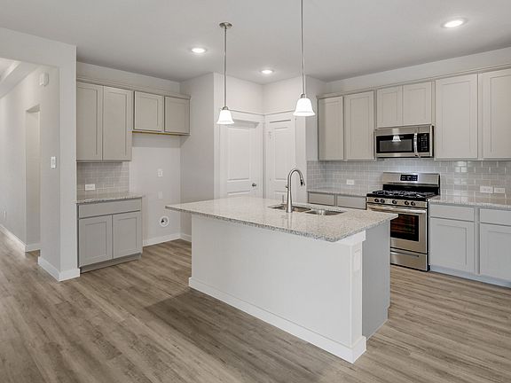 7th image of this home