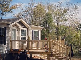 Rieves Bend Rd, Columbia, TN 38401