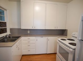 8625 N Leonard St APT 2, Portland, OR 97203