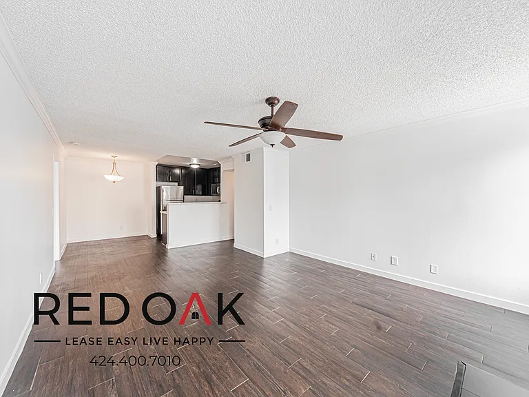 1522 N Formosa Ave — Photo 10
