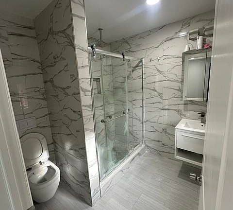4th image of 514 43rd St Floor 2