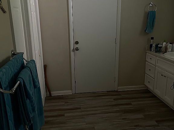4th image of 1003 Clermont St