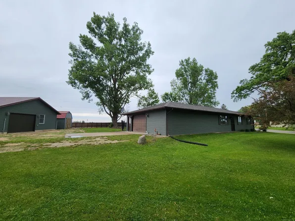 1150 175th St, Postville, IA 52162
