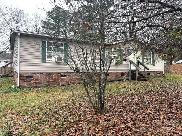 212 S Upright St, Landis, NC 28088