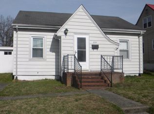 325 Floyd Ave, Richlands, VA
