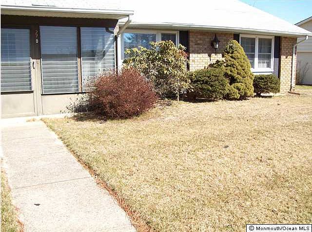2nd image of 27 Sterling Street #D