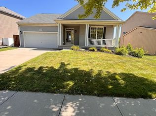 20828 Charles St, Elkhorn, NE 68022