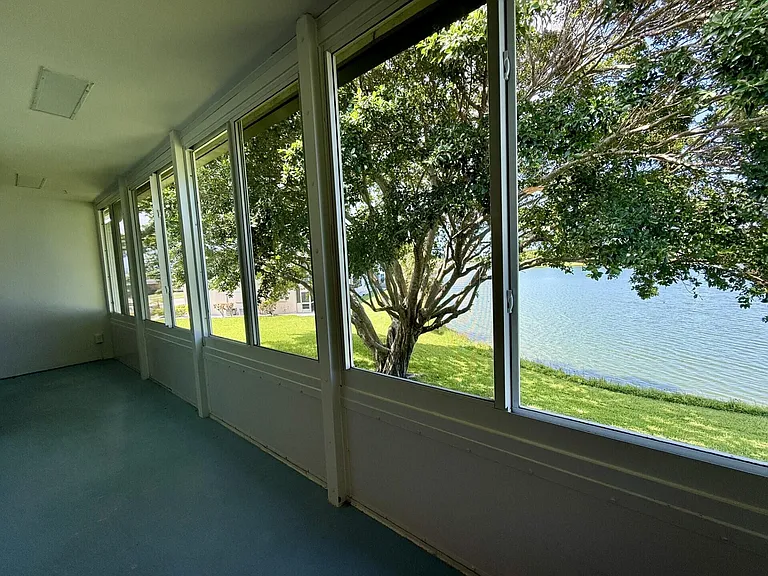 22 Somerset Dr #22-A — Photo 1