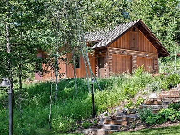 detached heated garage and office/ studio with incredible views