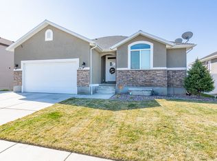 943 W 2100 N, Ogden, UT 84404