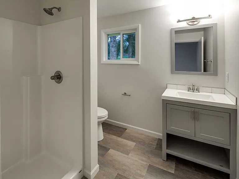 2916 Alderwood Ave — Photo 16
