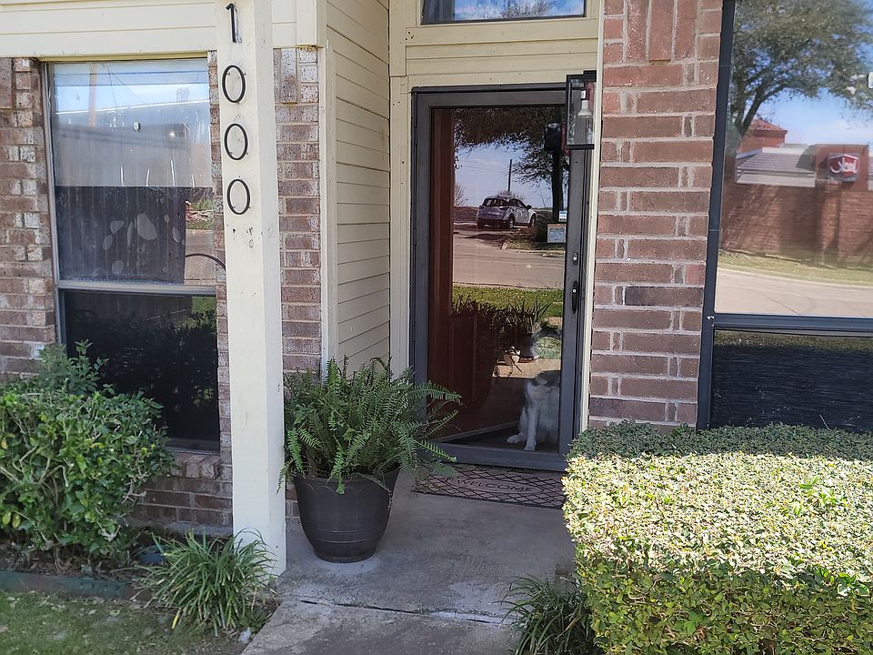 1st image of 1000 Morningside Ct