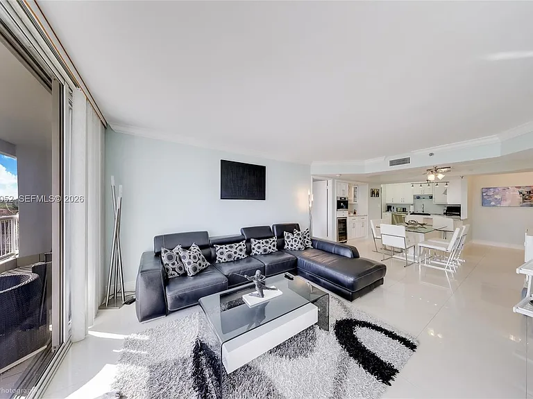 9341 Collins Ave #503 — Photo 4