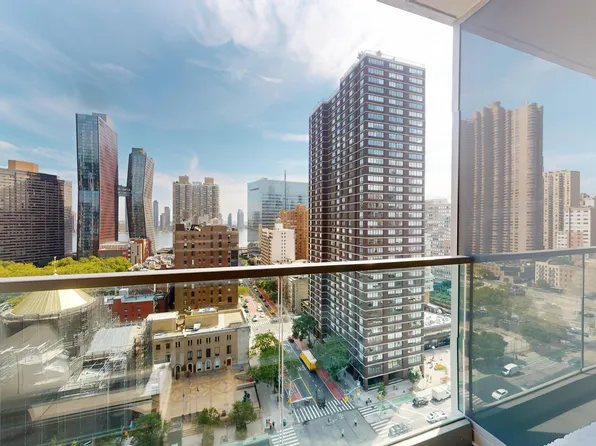 237 East 34th Street image 2 of 27