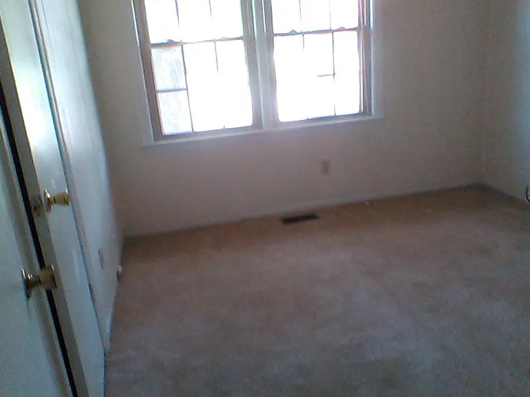 1820 Duncan Dr — Photo 5