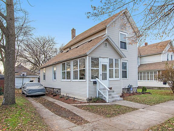 2nd image of 239 Gunnison Ave SW