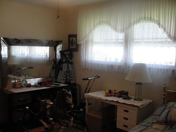 4th image of 5421 S Karlov Ave